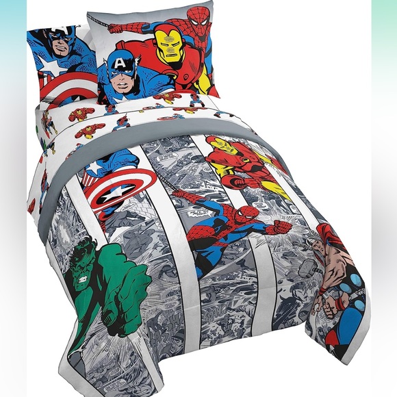 Jay Franco Other - Marvel Avengers Comic Cool 5 Piece Twin Set Includes Comforter & Sheets